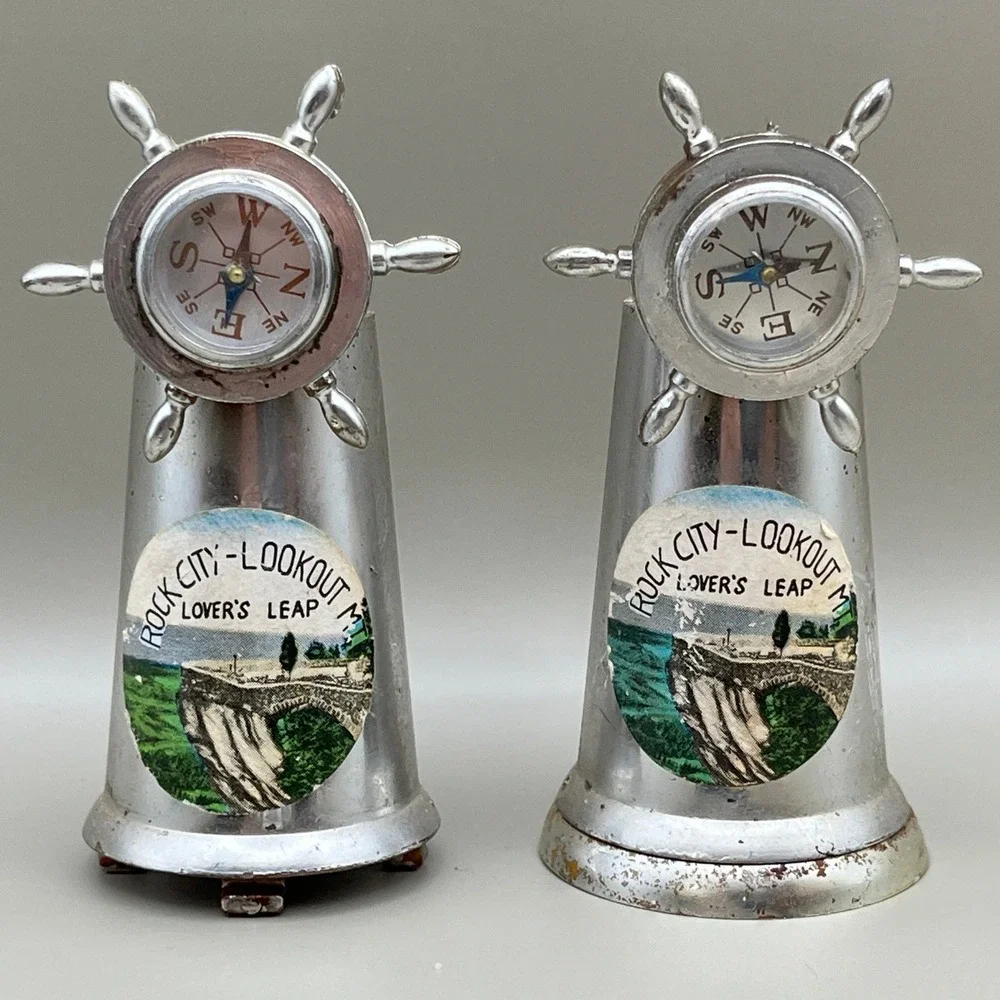 Vtg Rock City Lookout Lover's Leap‎ Compass Ship Wheel Salt & Peppers 3.25